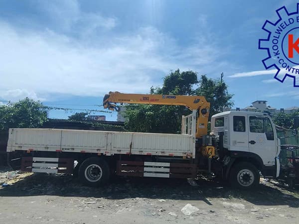 Rental Boom Truck